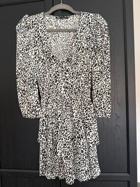 Zara Black and White Leopard Print V-Neck Tiered Mini Dress